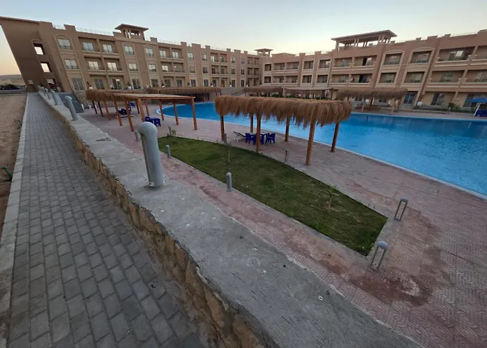 Bay View Sahl Hashish Tatil parkı