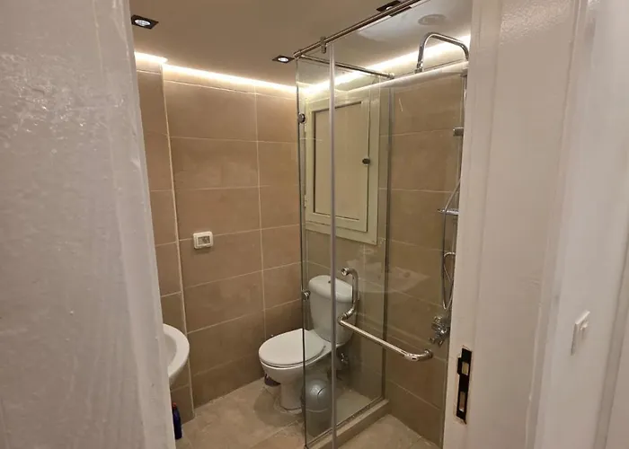 Bay View Sahl Hashish